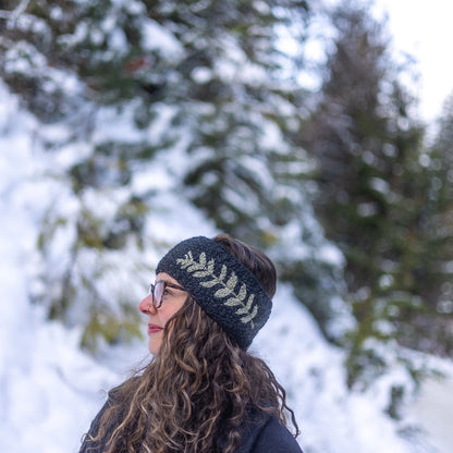Ambler Ella handknit winter headband in heather charcoal with fern jacquard design.